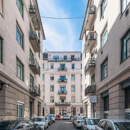 Raday Bobo Apartment
